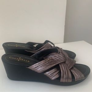 Leather wedge sandals